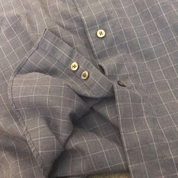 Arrow large 16-16.5” blue and white button down 💕 - Picture 5 of 6